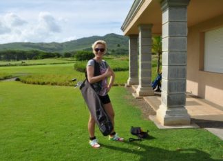 Dubai – Licht aus Spot an im Faldo Golf Course