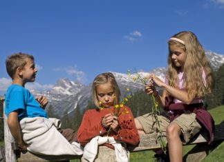 Österreich / Aspen: Hotels und Skigebiete zeigen zu Ostern, wo der Hase läuft