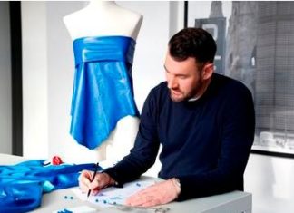 Disneyland Paris: Designer Michalsky präsentiert Kleid zu Disneys Filmklassiker Cinderella