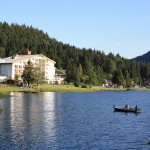 Arabella_Alpenhotel_im_Fruehling