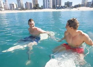 Queensland: Neues „Barefoot Luxury“-Resort auf Tropeninsel