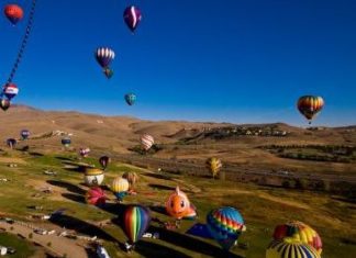 Nevada – Nicht nur heiße Luft! Spektakuläre Air-Shows