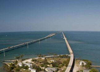 Mit dem Doppeldecker über die Florida Keys
