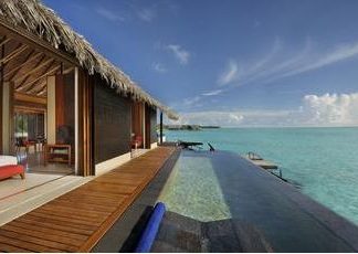 Neue Villen und Privatpools verwöhnen One&Only-Gäste auf den Malediven