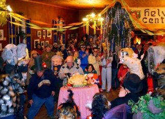 Traditionelles Fastnacht-Fest in Helvetia