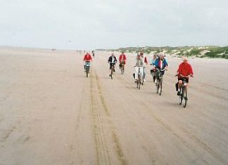 Radeln mit Blick aufs Meer