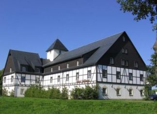 Sanftes Yoga im besten Alter