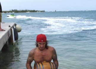 Erste Rumdestillerie auf den Florida Keys für Besucher geöffnet