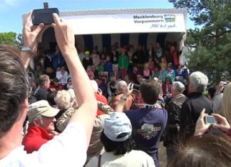 Größter Strandkorb der Welt auf Usedom enthüllt und eingeweiht!