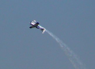 England: Red Bull Air-Race in Ascot – VIDEO