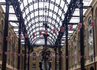 Hays Galleries in London: Shopping und Gut essen