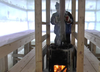 Wie cool ist das denn? Eissauna in Finnland!
