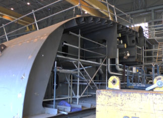 Erster Stahlblock der neuen Mein Schiff 2 auf Kiel gelegt