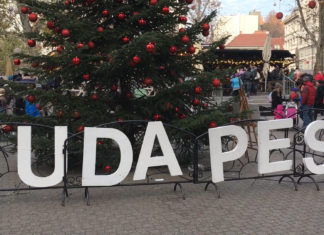 Budapester Weihnachtsmärkte ohne Kitsch am Start