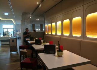 Hotel komplett im Flugzeugdesign – Dorint Airporthotel Stuttgart