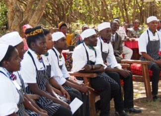 Singita Serengeti School of Cooking entlässt die ersten erfolgreichen Absolventen ins Berufsleben