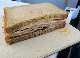 Engpässe bei der Bordverpflegung auf einzelnen Kurzstrecken der Lufthansa