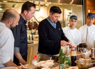 „Steakhouse bei Tim Mälzer“ auf der AIDAprima eröffnet