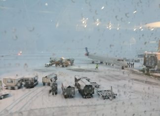 Starke Schneefälle behindern Flugverkehr in Finnland