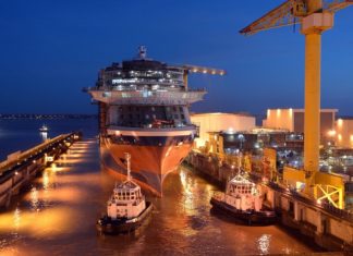 Celebrity Edge verlässt das Trockendock