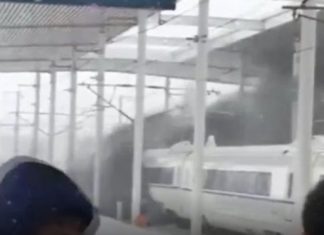 Feuer auf einem Hochgeschwindigkeitszug in China