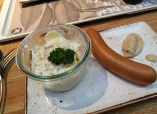 Bockwurst auch an deutschen Airports sehr beliebt!