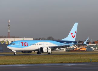 TUIs erste Boeing 737 MAX heißt „Tenerife Alegria“