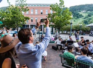 Kulinarische Höhenflüge, Gratis-Konzerte und Rodeo Eventsommer in Aspen und Snowmass