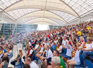 „Public Viewing Arena“ am Münchner Airport gut gefüllt!