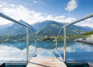 Hotel Hohenwart präsentiert neu gestaltete Poollandschaft inklusive Wellnessbereich