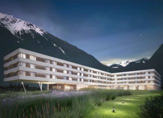 Rund 100 Gäste feiern ersten Spatenstich für das TUI Blue Montafon