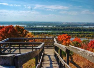 Zwischen herbstlicher Laubfärbung und Flussromantik: Ein Roadtrip am Mississippi