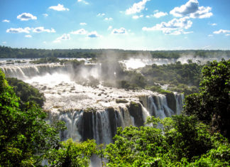 Ab Frühjahr 2019 Südamerika mit dem WORLD EXPLORER entdecken