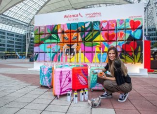 Kofferkunstwerk macht Lust auf neue Verbindung von München nach Bogotá