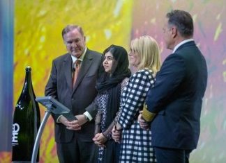 Die jüngste Nobelpreisträgerin als Taufpatin der neuen Celebrity Edge