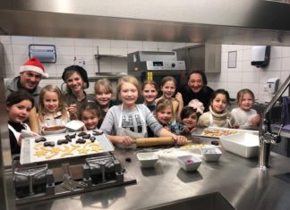 Kempinski Hotel Frankfurt: Kinder kreierten für den guten Zweck Plätzchen in der Levante-Küche