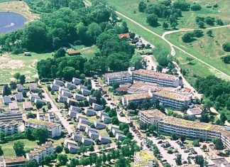 Weissenhäuser Strand: Übernachtung unter freiem Himmel im Strandkorb an der Ostsee