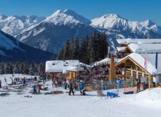 Pistenspaß, Nachtrodeln und Après-Ski mit der Ehrwalder Almbahn