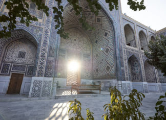 Mit Privatjet ALBERT BALLIN entlang der Seidenstraße