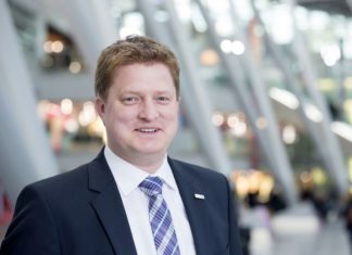 INTERVIEW: Pressesprecher des Düsseldorfer Flughafen beschreibt die Lage am Streiktag