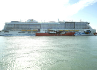 Mit AIDAnova wird erstmals ein Kreuzfahrtschiff im Mittelmeer mit emissionsarmem Flüssigerdgas (LNG) betankt