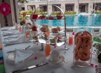 Exquisiter „Tiny Tea“ im The St. Regis Mauritius Resort