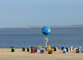 Nordseebad Dornumersiel bald ohne NIVEA Ball am Strand