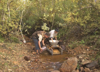 Lappland zur Mitternachtssonne: Wandern, Goldwaschen und Stille genießen