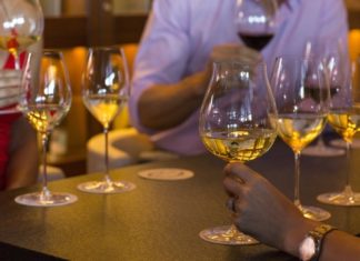 Meet the Winemaker Cruises“ 2019/2020: Hochkarätige Weinexperten an Bord von NCL