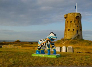 Mit einer Kunst-Installation wird der 60. Zoo-Geburtstag auf der Kanalinsel gefeiert