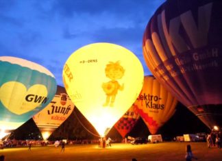Oberbergischer Kreis: Ballone glühten im Takt!