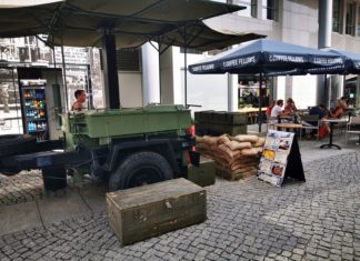 Lecker Feldküche beim Checkpoint Charlie!