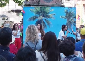 Philippinen mit 4th Impact auf dem Frankfurter Museumsfest