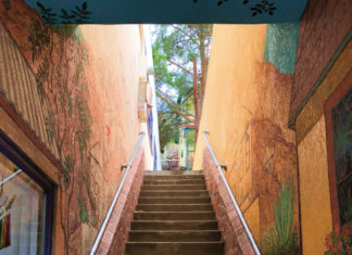 Stairway to Heaven? Beim Fun Run in Bisbee müssen 1000 Stufen erklommen werden